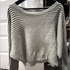 Moon and Madison Sage Green Cropped sweater